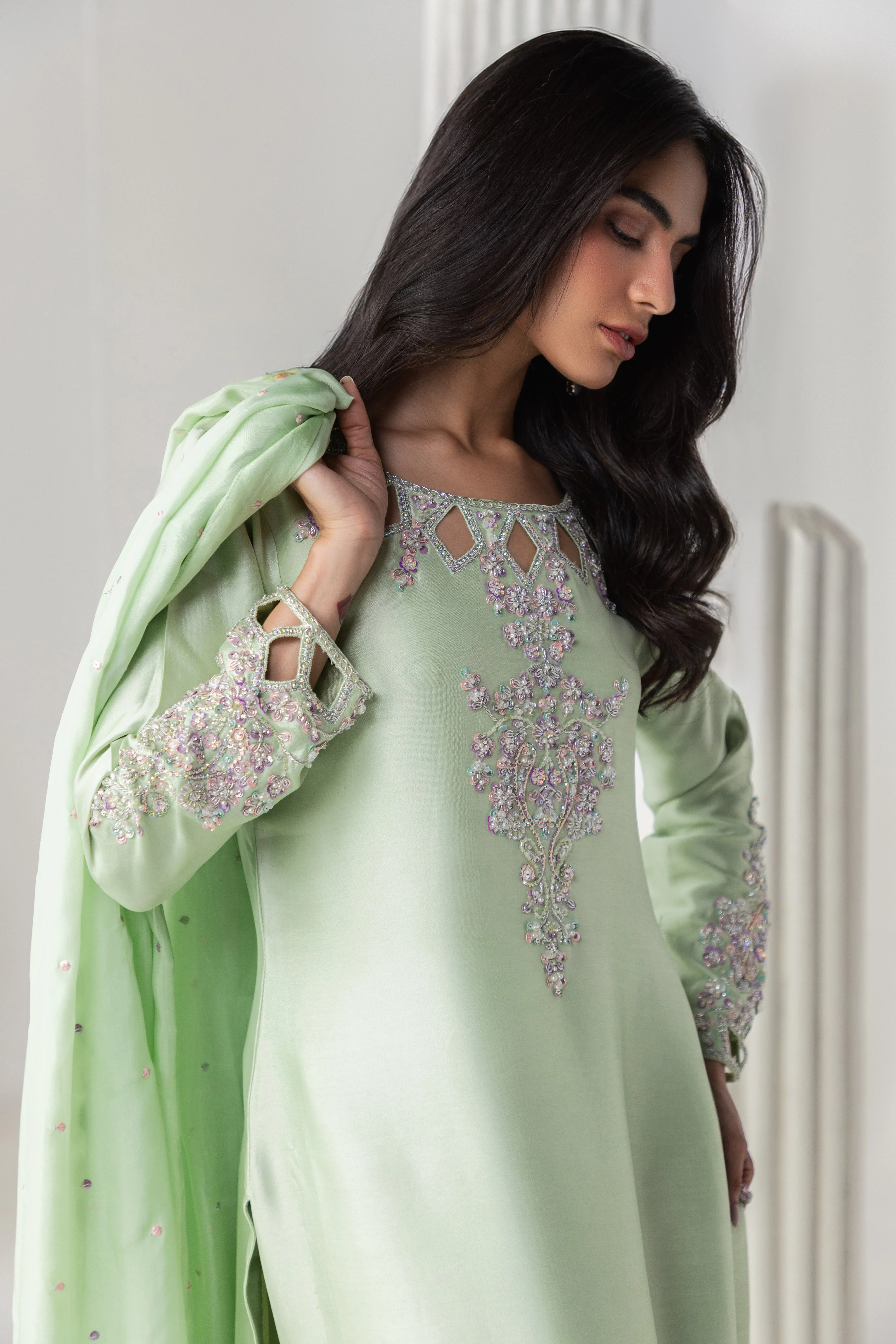 AMEERA - Image 4