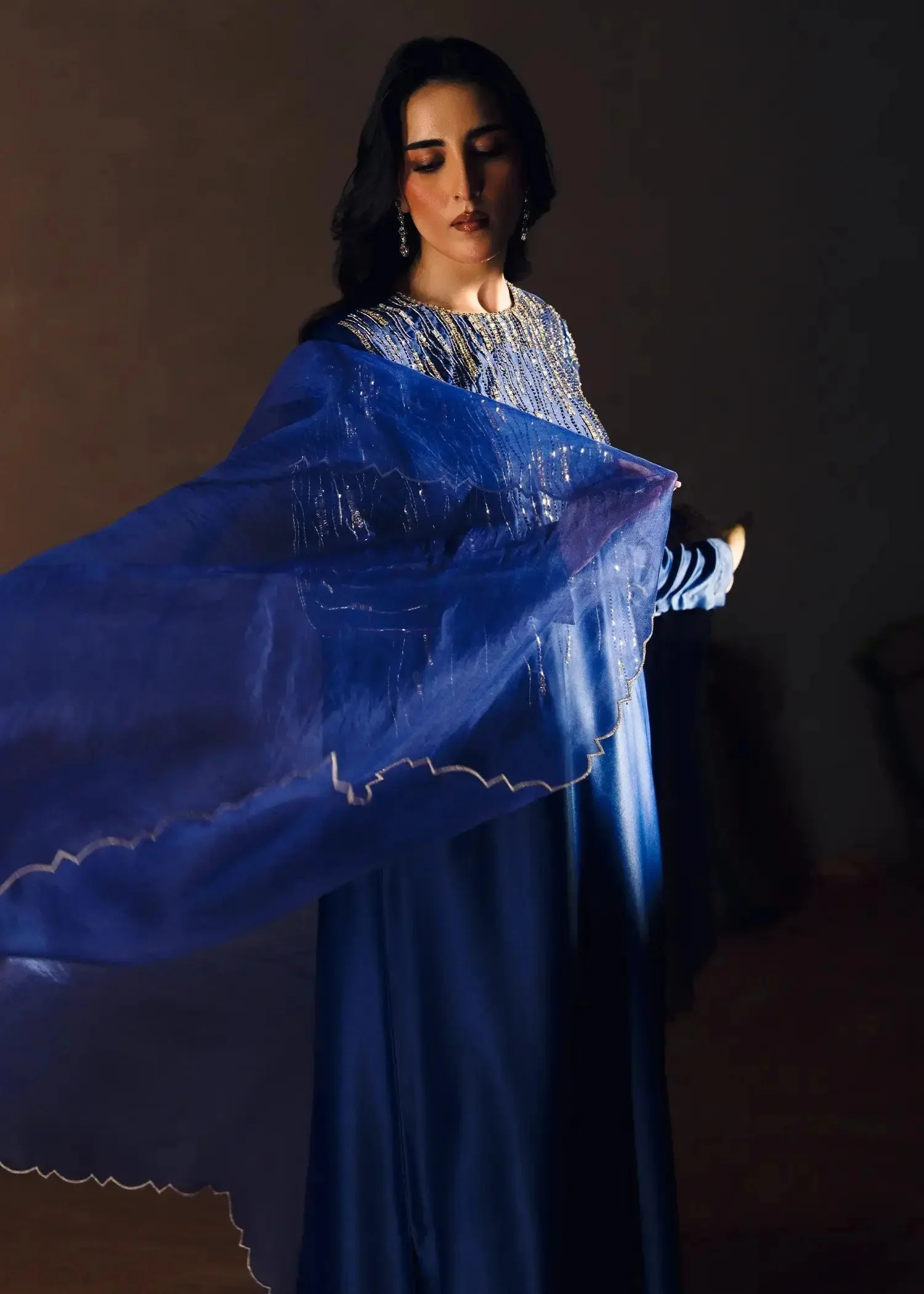 SAPPHIRE BLUE - Image 9
