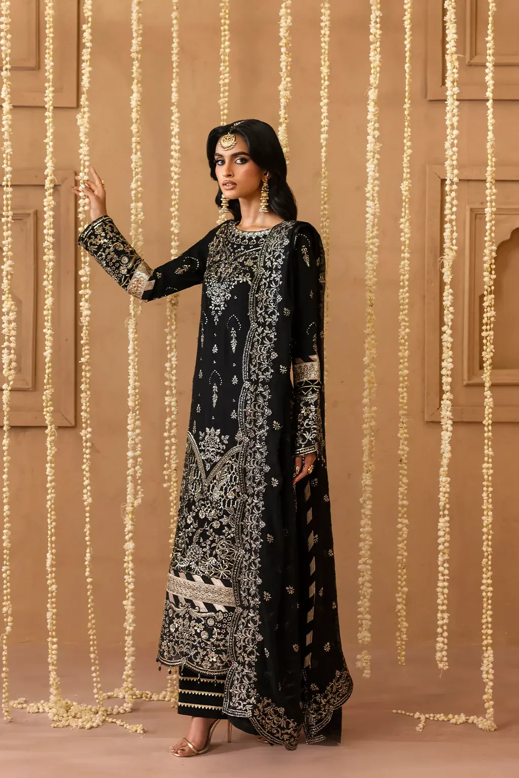 EMAAN ADEEL - SAHAR - Image 7